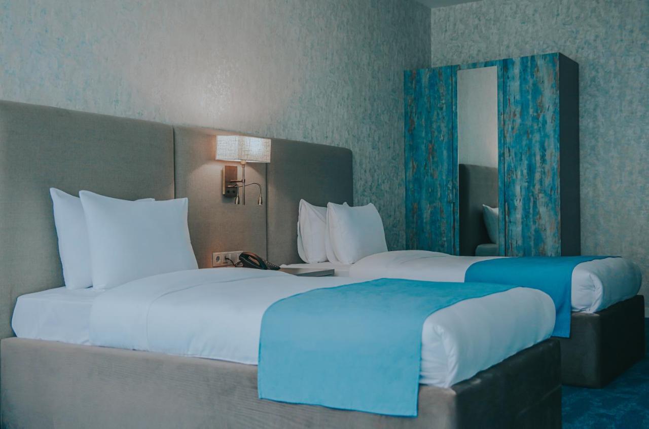 Meta Business Hotel By King David Тбилиси Екстериор снимка