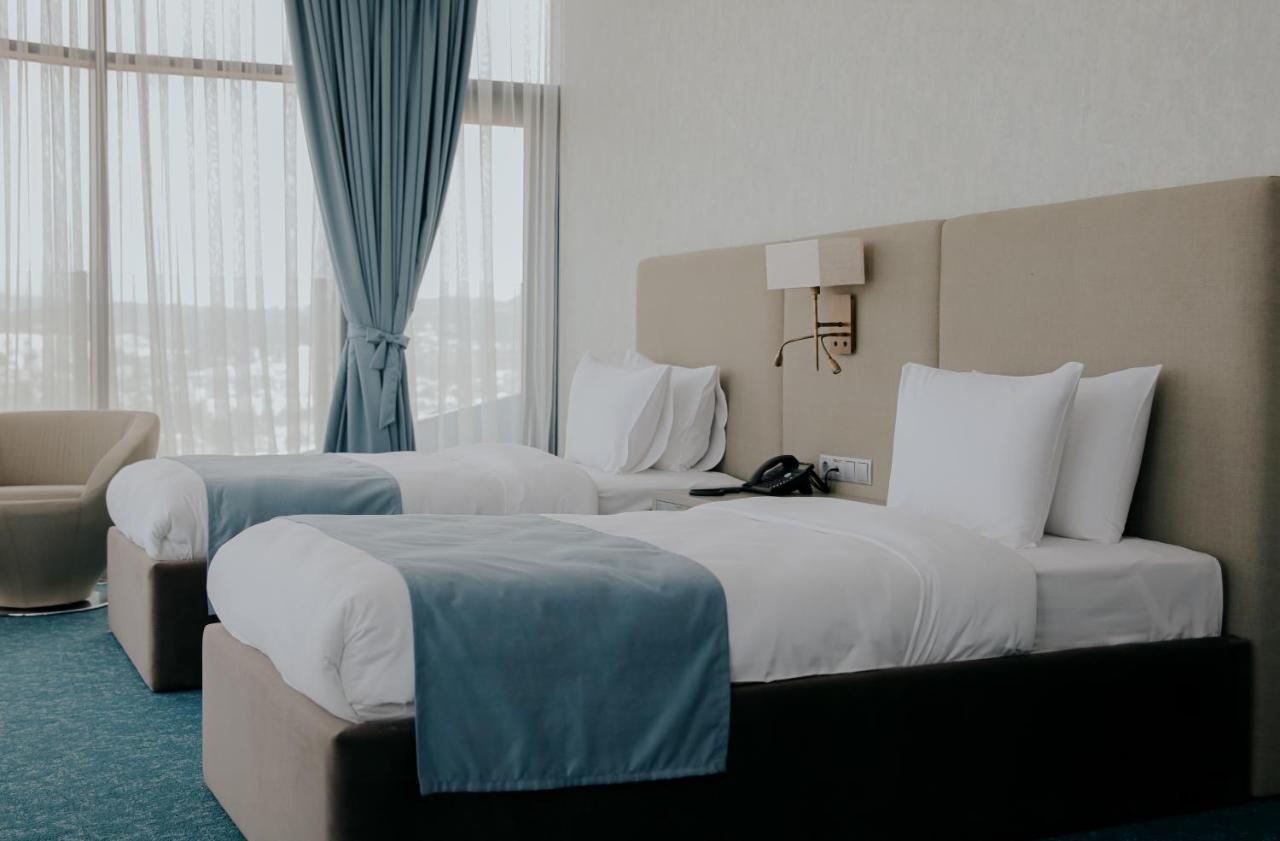 Meta Business Hotel By King David Тбилиси Екстериор снимка