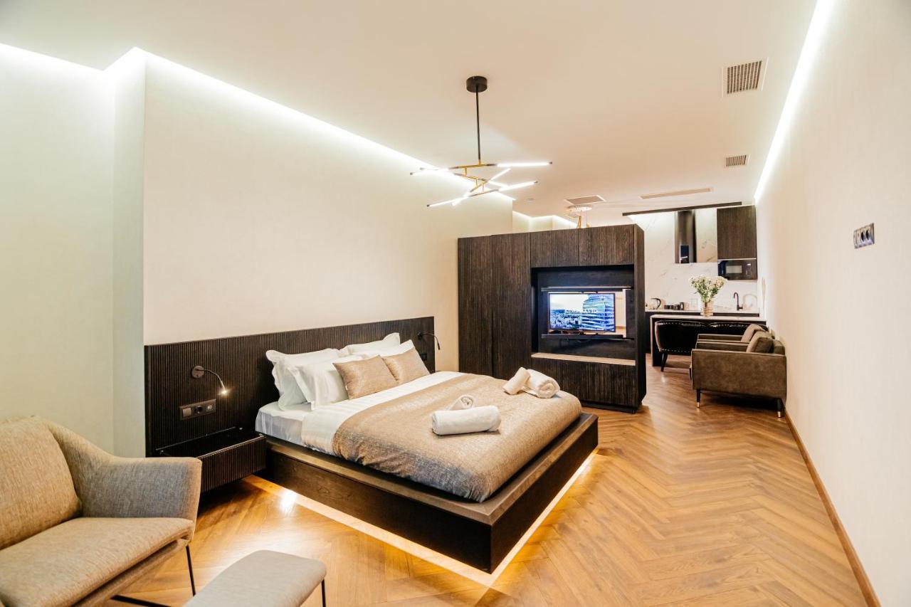 Meta Business Hotel By King David Тбилиси Екстериор снимка